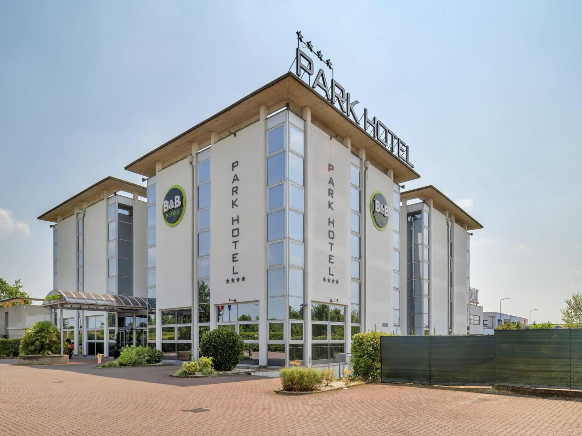 Park Hotel Cassano Cassano D'adda Bagian luar foto
